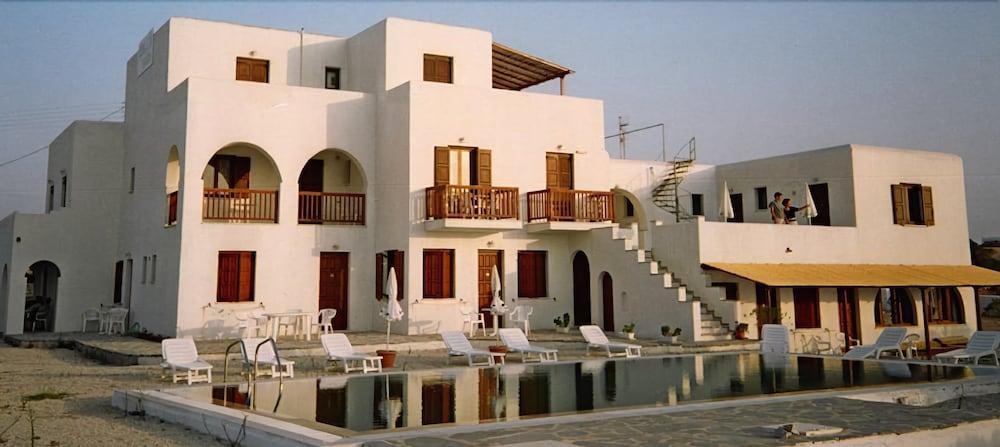 Romanzza Studios Kastraki  Exterior photo
